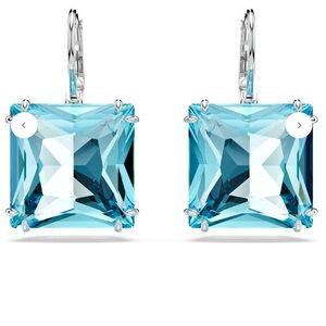 SWAROVSKI BLUE Drop earrings.